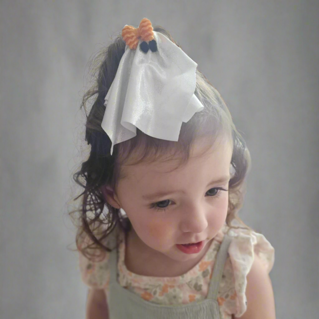 Ghostie with Bow