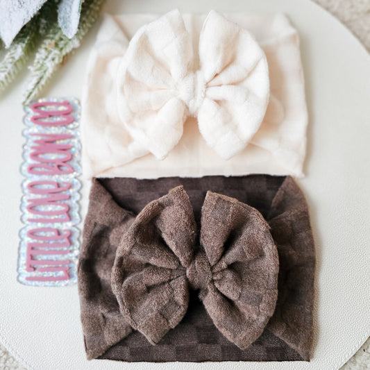 Cozy Creme Checkered