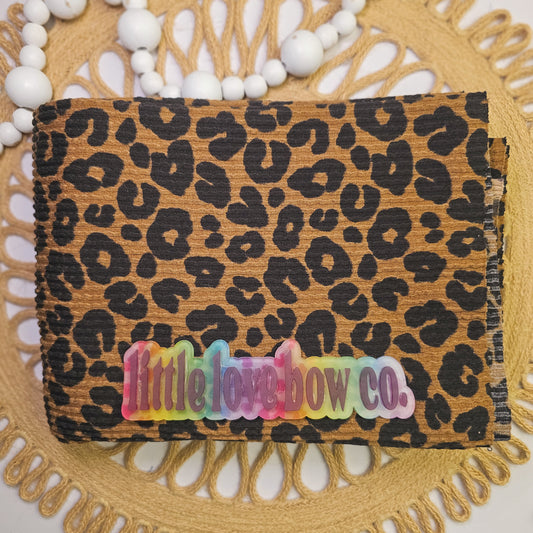 Dark Wavy Leopard Print