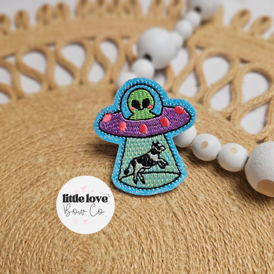 UFO Cow Feltie
